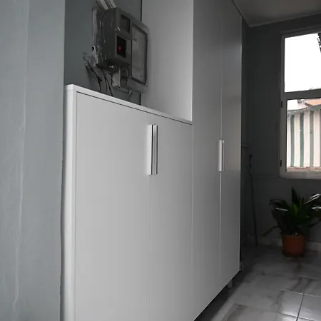 Rent 3 Tirana
